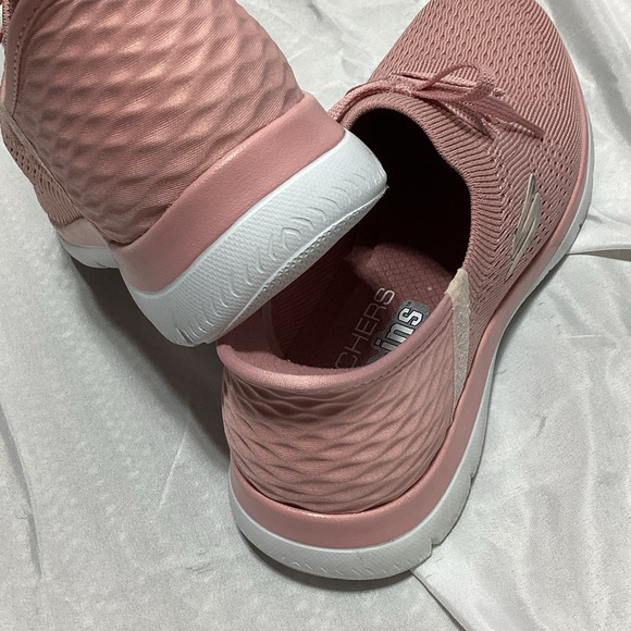 Skechers size 9 Wide fit Women's Pink “Perfect Set” Sneakers - Picture 11 of 11